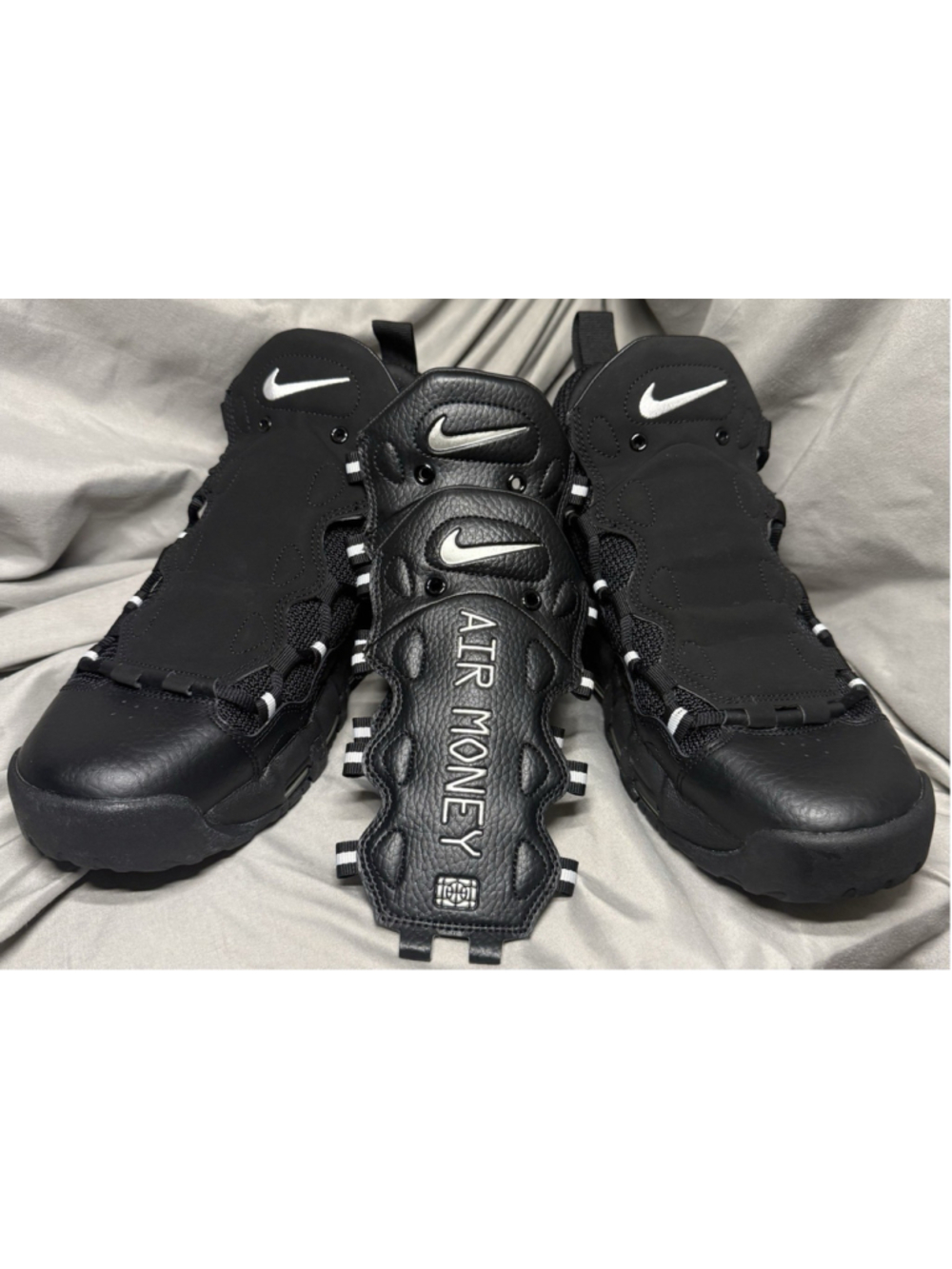 Size9 mens Nike Air More Money, Black / Metallic Silver, Nike Style # AJ2998 002
